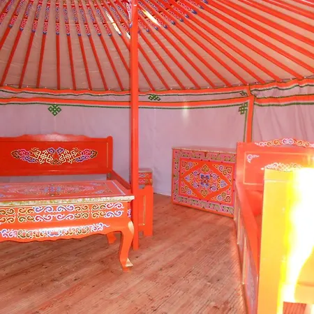 Domaine Des Calosses خيمة فخمة